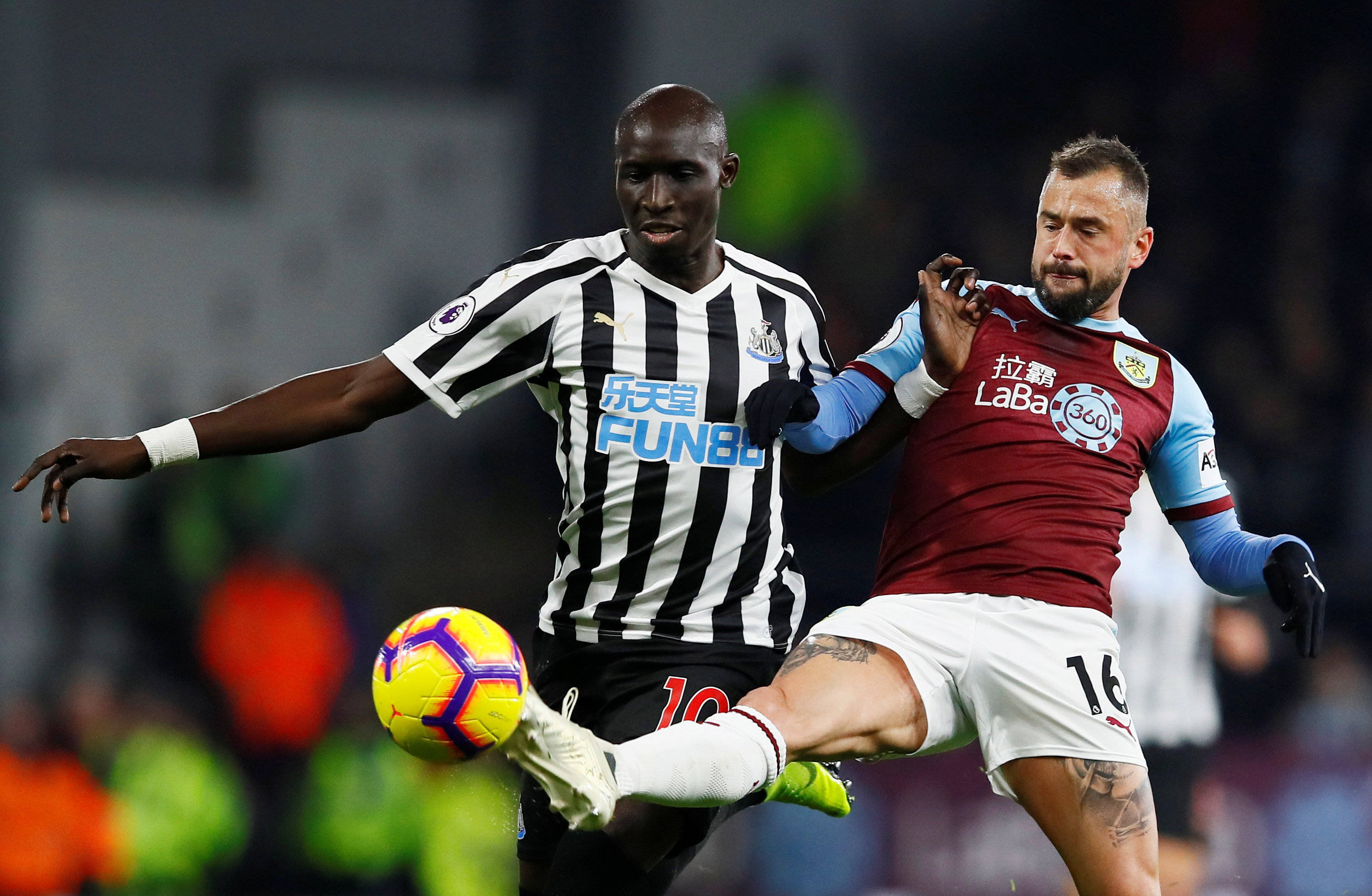 对比之下 对比之下